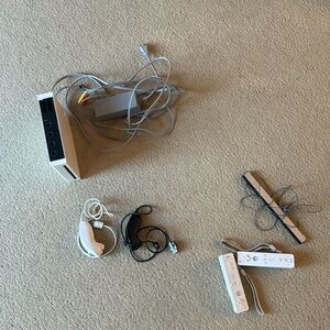 Wii set with Wii Play